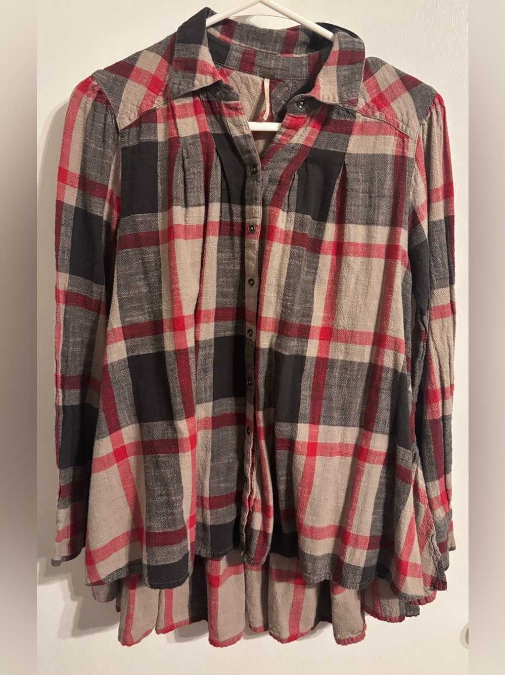 Free People Plaid Button-Front Womens Shirt - Red, Black & Tan